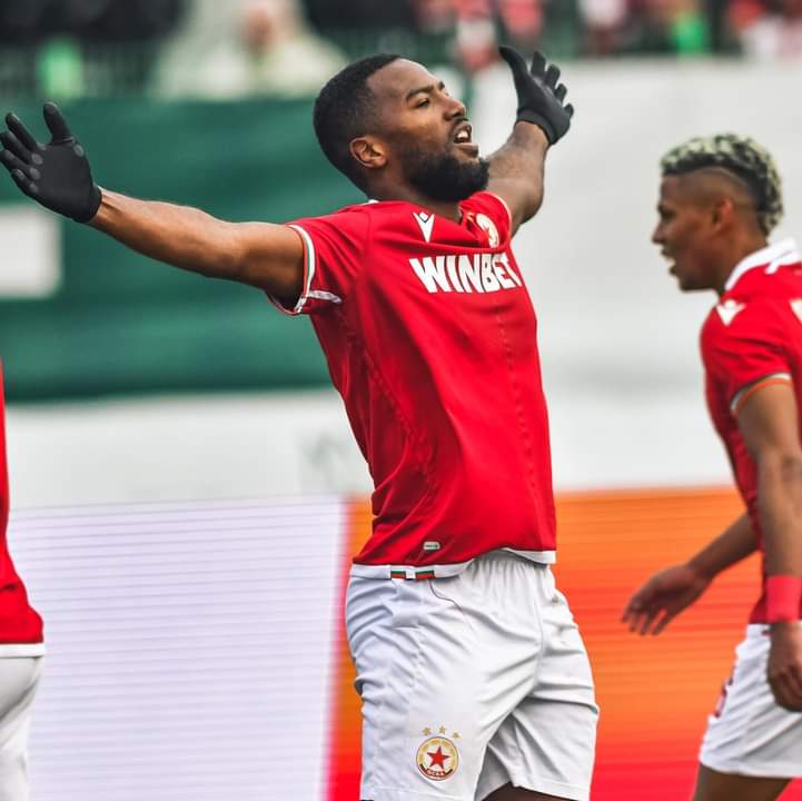 Record de buts pour Duckens Nazon - FOOTGOL
